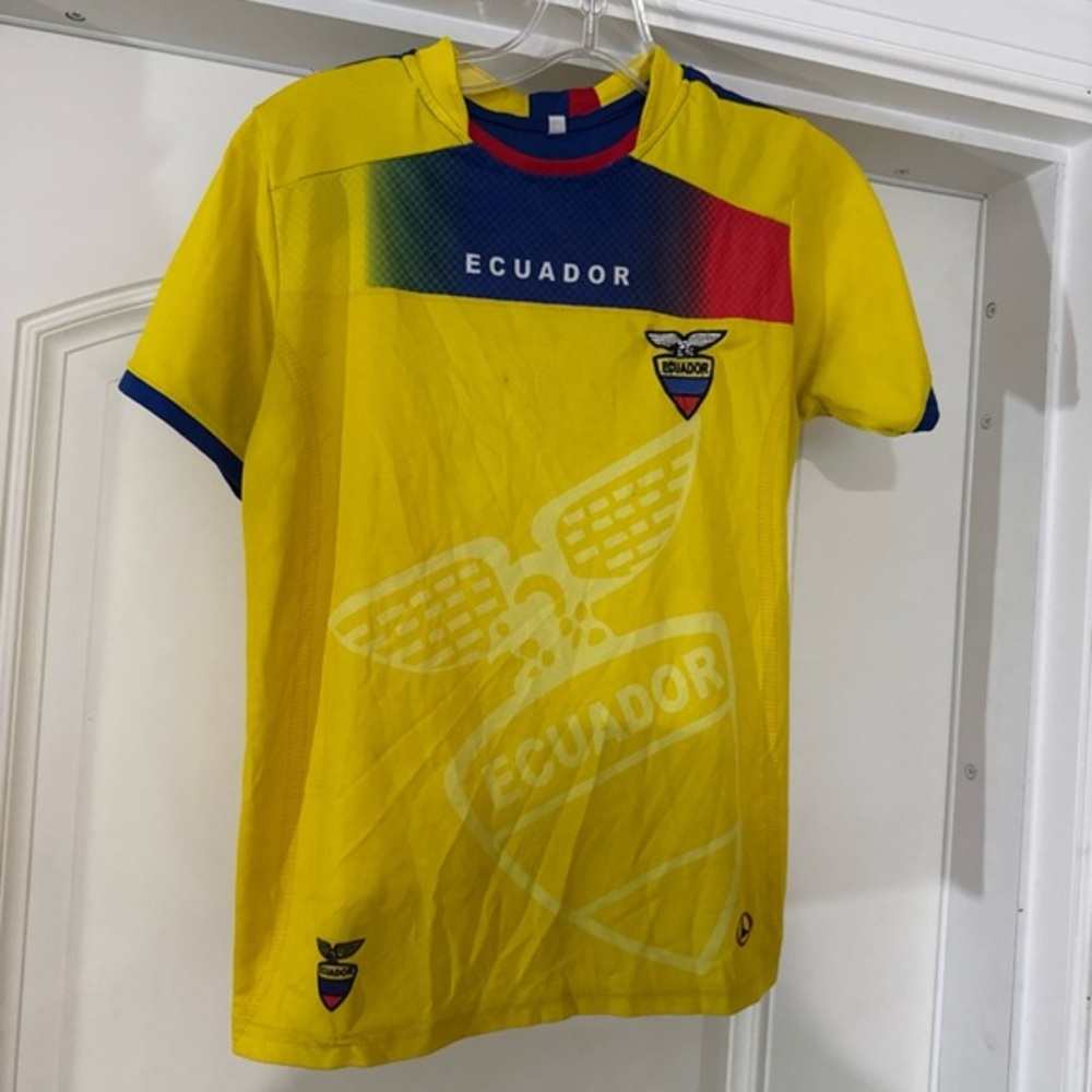Ecuador Home Football Shirt Kids  Size 14